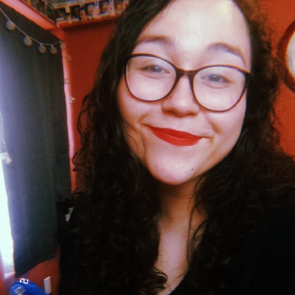 Meet your Posher, Carmen - Picture 1 of 1